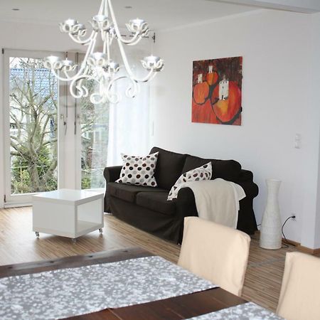 Business Apartment Bugl Niederkassel Exteriör bild